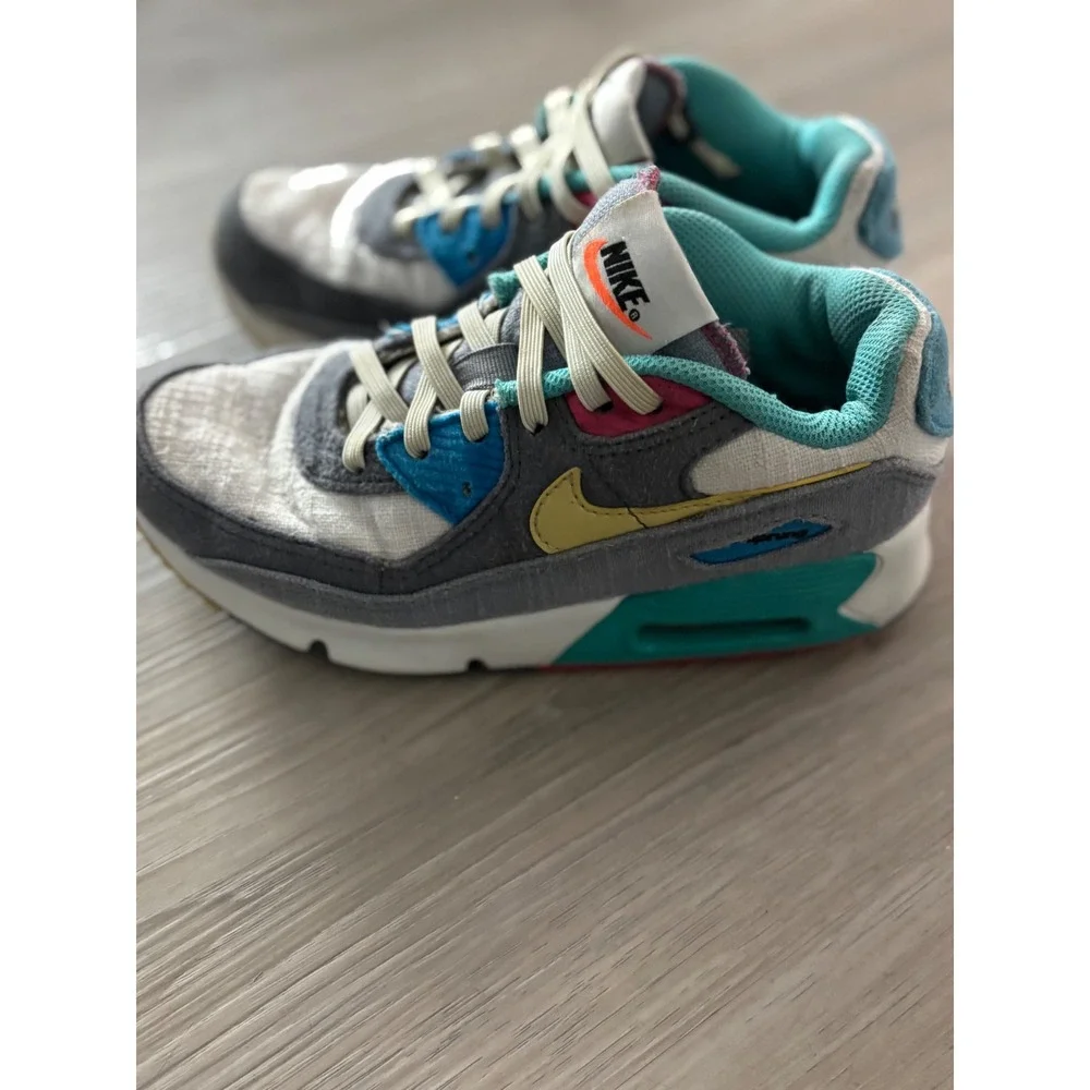 Nike Air Max 90‎ Air Sprung Kids Sneakers Multi-Color DQ7761-001 Size 1Y